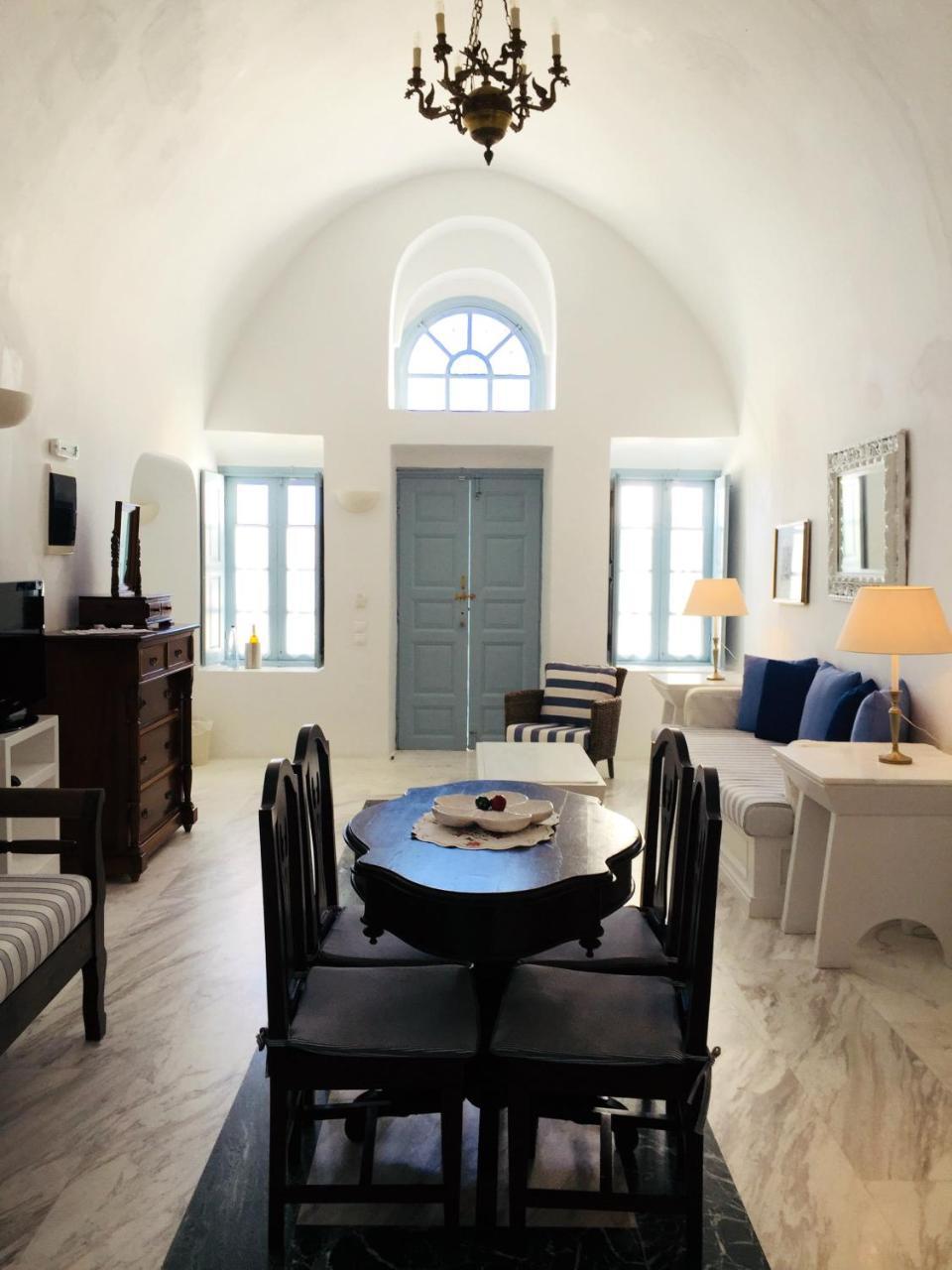 Aigialos Luxury Traditional Settlement Fira  Exterior foto